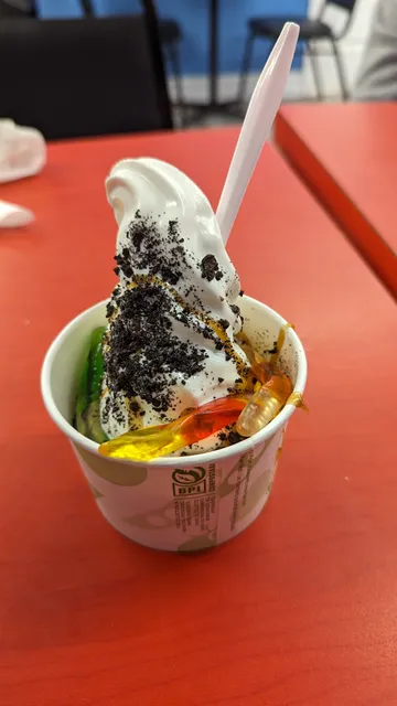 HEARTS Ice Cream Parlour