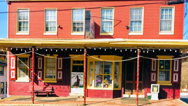 Port Clinton Peanut Shop
