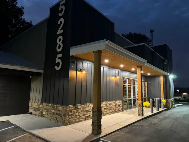 The Skybox Wine & Spirits