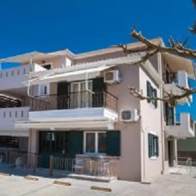 Alexandros studios Lefkada