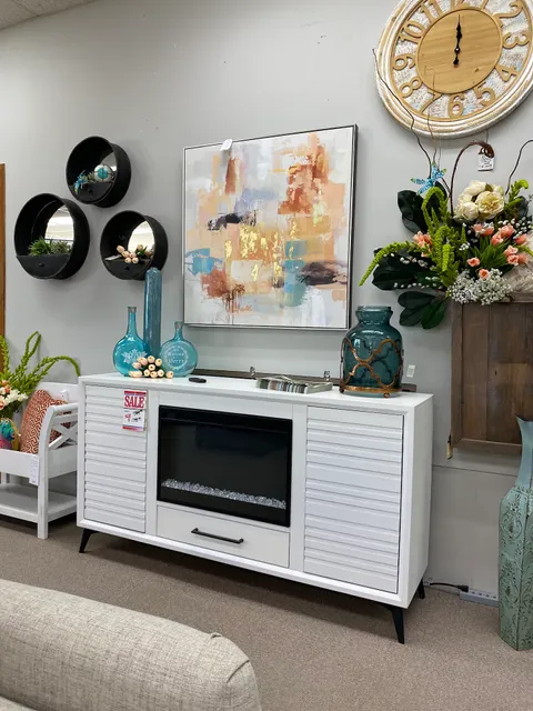 Larson's Home Furnishings