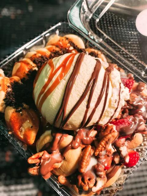 HOLY BAKERY | FOOD TRUCK