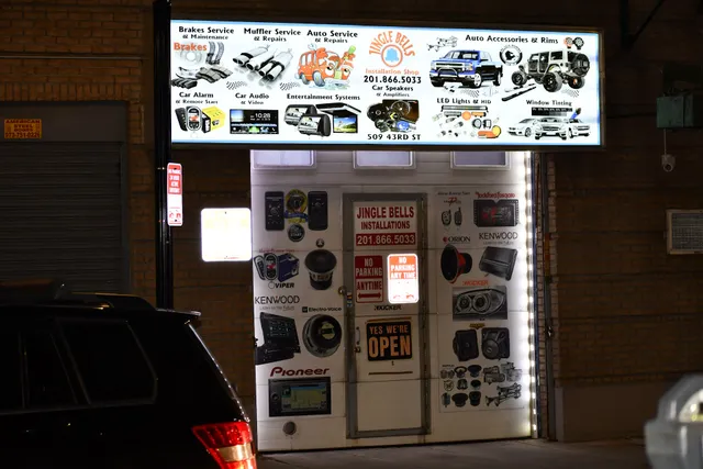 Jingle Bells Installation Shop