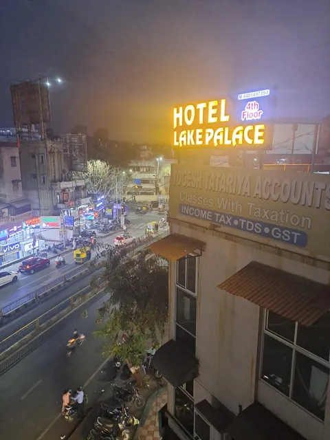 Hotel Lake Palace By G L Group