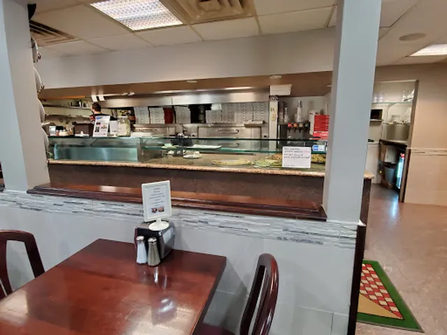 Vinny & Son Pizzeria & Italian Restaurant (Lake Hopatcong)