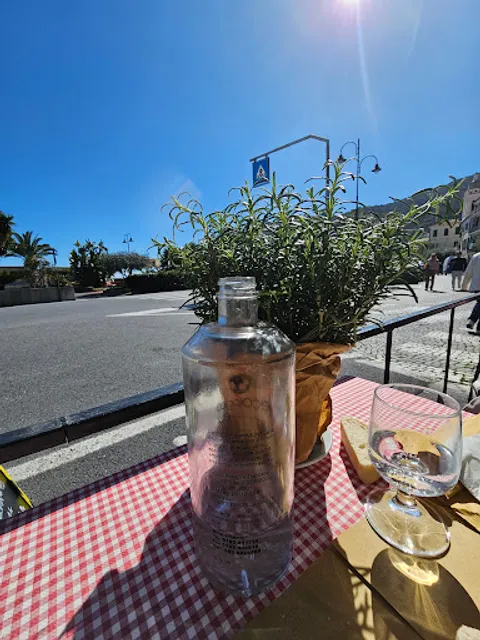 La Lampara E L'acciuga