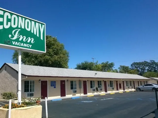 Economy Inn