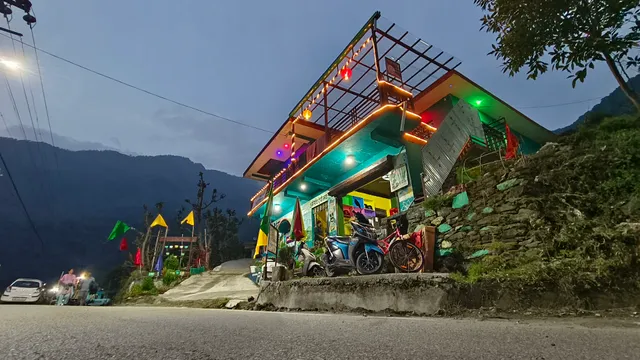 SHANKARA HOMESTAY ( RUDRANATH BASE)