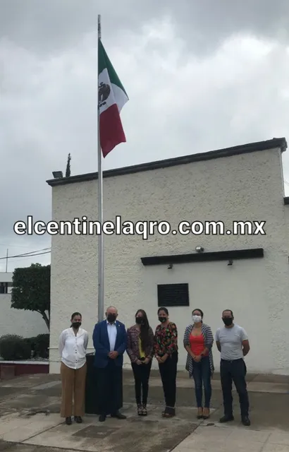 El Centinela - Fábrica de banderas, accesorios y uniformes.