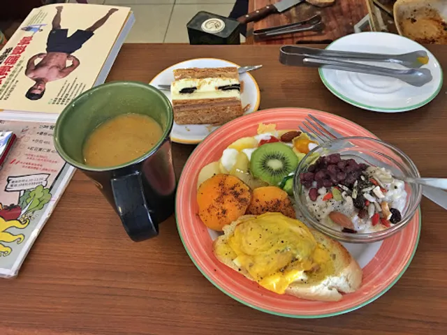 藍色日出早餐店(內用、外帶請於營業時間致電預約。）