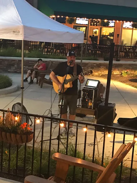 Social House Kitchen & Tap