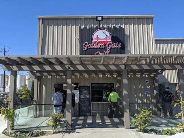 Golden Gate Bistro