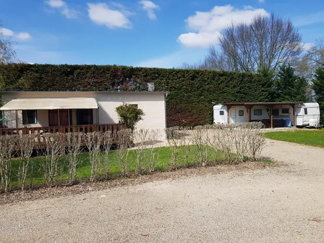 Cornaton camping at the farm