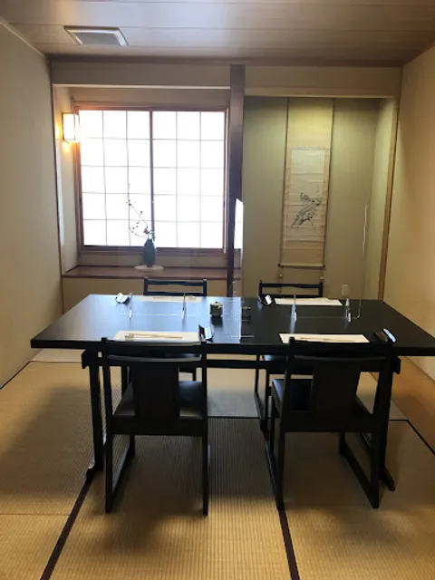 日本料理 和泉沢