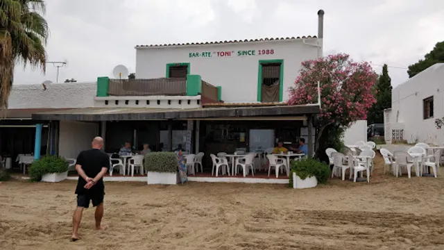 Bar Toni