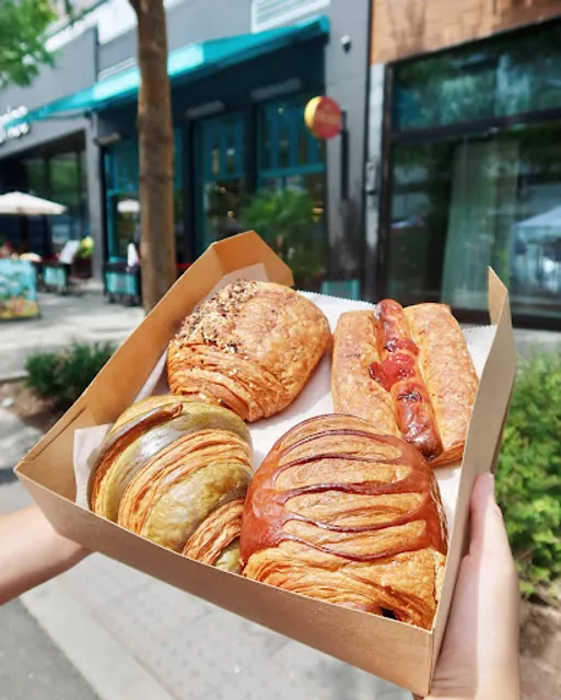 Toimoi Bakery - MOSAIC Farmers' Market