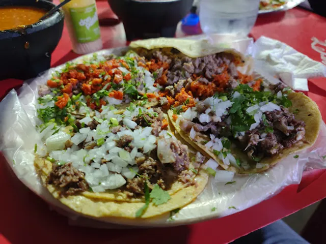TAQUERIA MARTÍNEZ