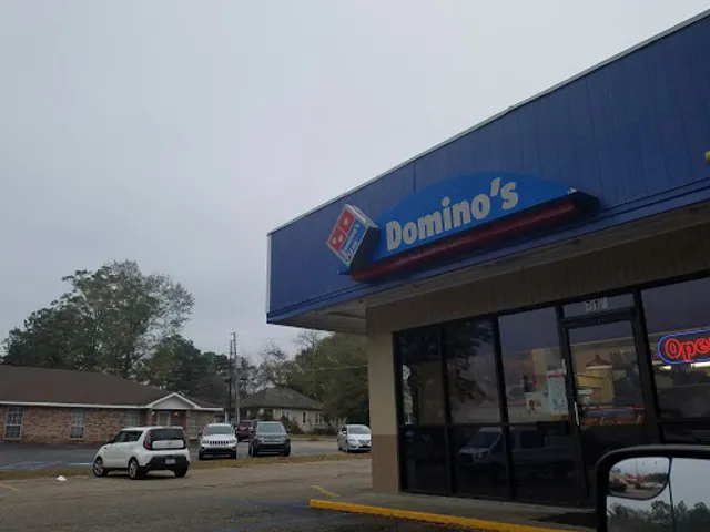 Domino's Pizza
