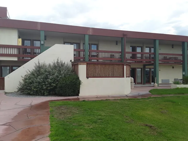 Elephant Butte Inn