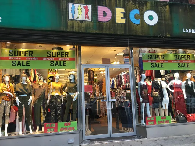 Deco Ladies Wear