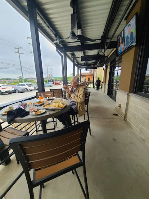 BJ's Restaurant & Brewhouse