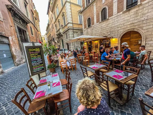 Fattoincasa by hosteria la danesina