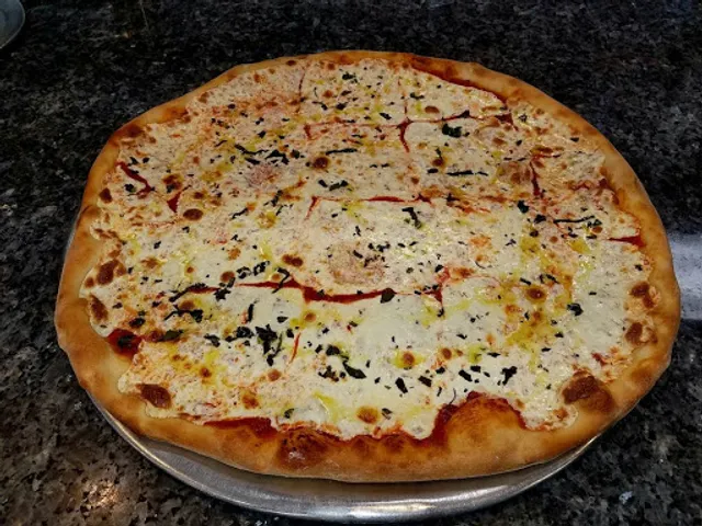 Gino's Pizza