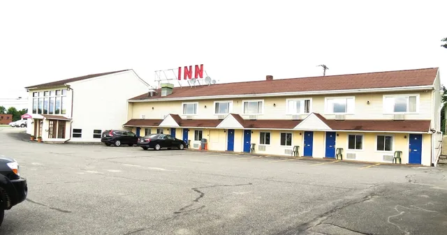 Budget Host-Airport Inn