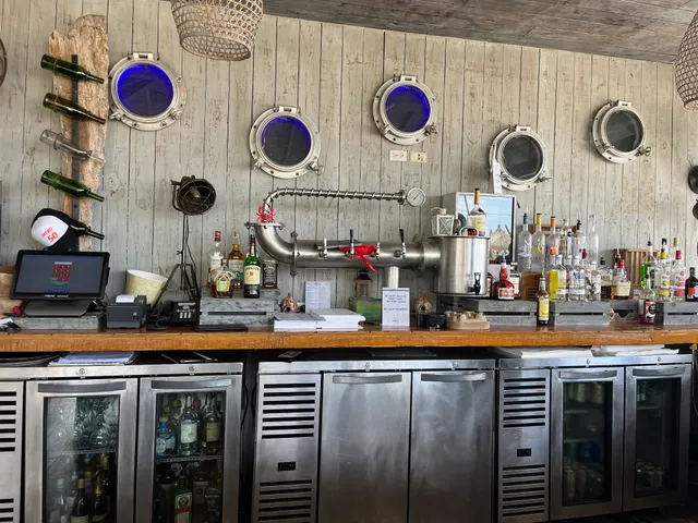 Antilla Beach Bar