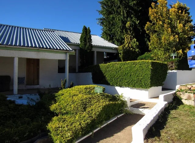 Mountain Shadows Hotel