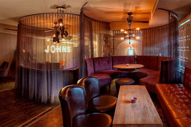 Mr. John's - Bar. Club. Dornbirn