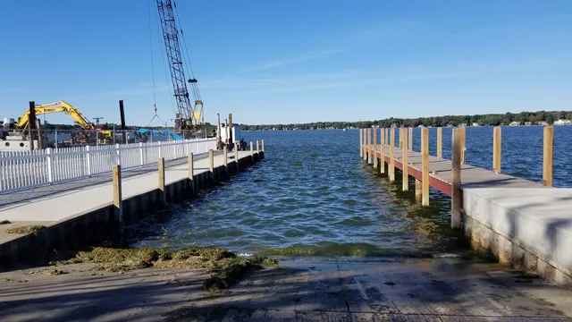 South Side Kayak Park and Boat Launch
