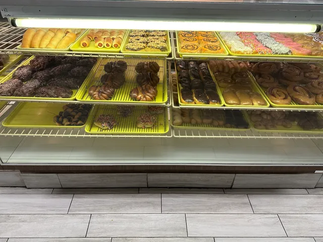 Southern Maid Donuts