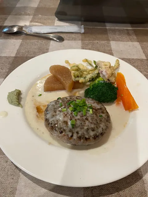 ギャラリーこぶダイニング