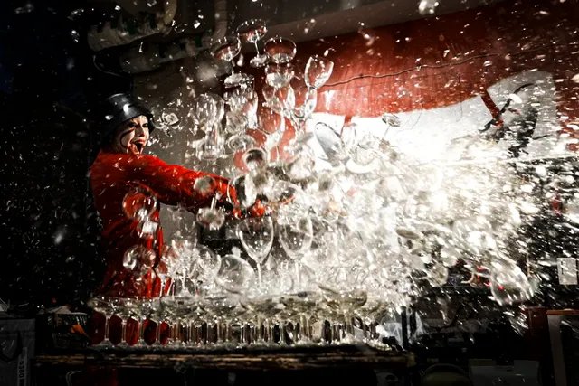 CRASH BOX（クラッシュボックス）