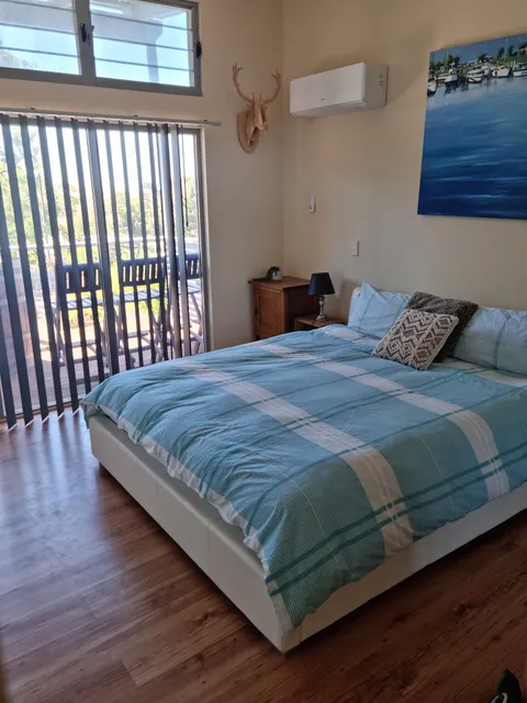 Randalsea Beach Holiday Home