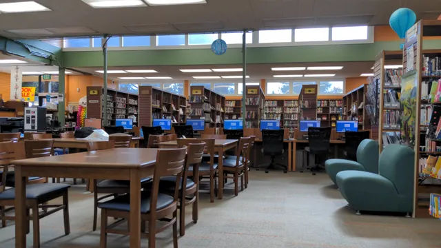 Oak Park Branch Library