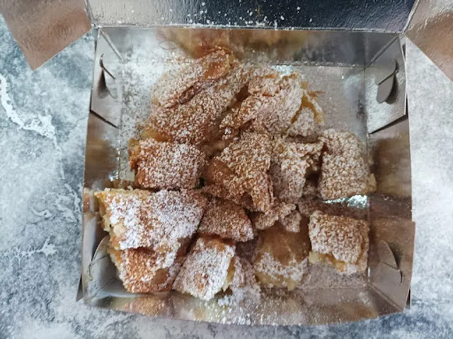 Μπουγατσα καφε "Ειρηνη"