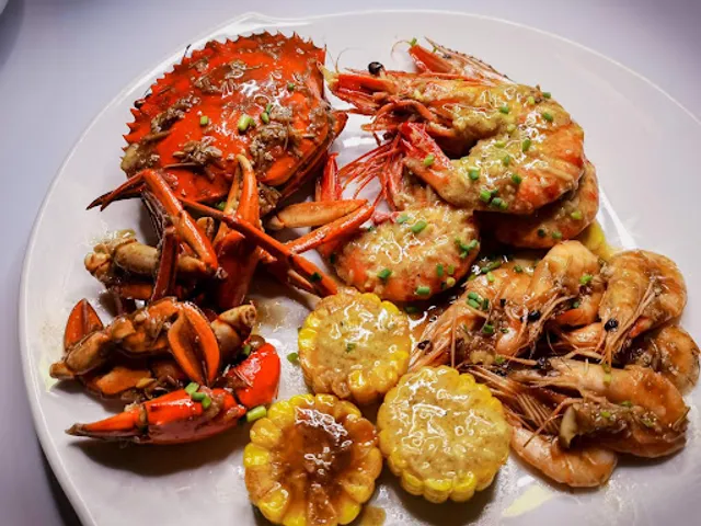 Karamotan Grill San Felipe