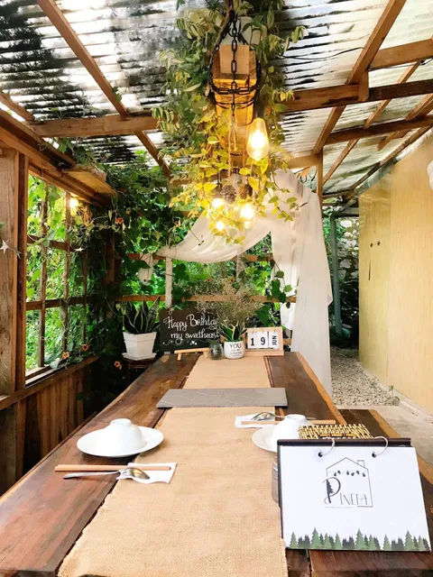 Quán ăn PINETA Garden