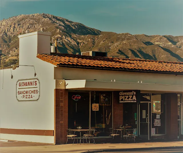 Giovanni's Pizza