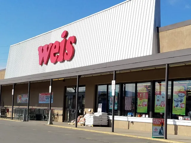 Weis Markets