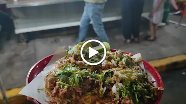 Taquería "Los Chinos"