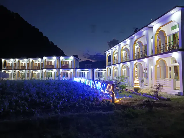 Mountain Bird Resort