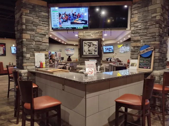 Canyons Sports Grill