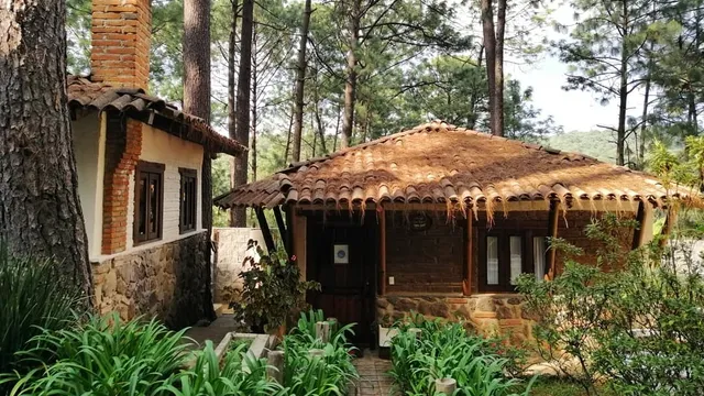 Cabañas Aldea Mazamitla LUNAMIELERAS