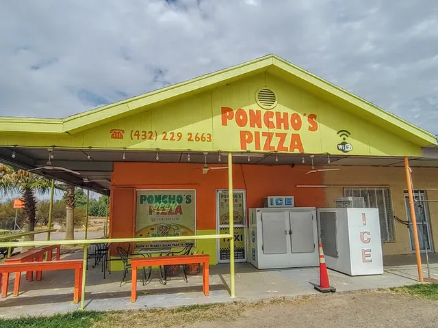 Poncho's Pizza