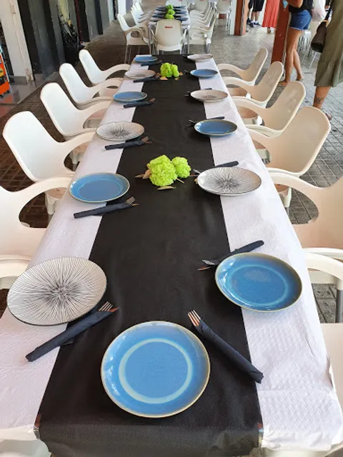 Wizard.Cafe.Lounge.Bar