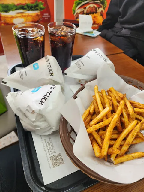 맘스터치 울산공업탑점