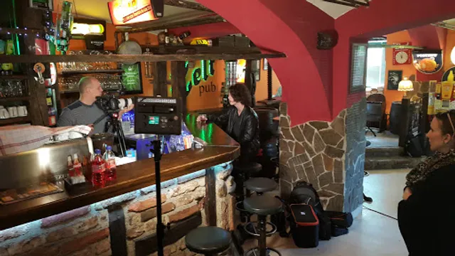 Kelt Pub - Pub, Denis Dretnik SpA